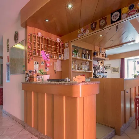 Albergo Corona-3